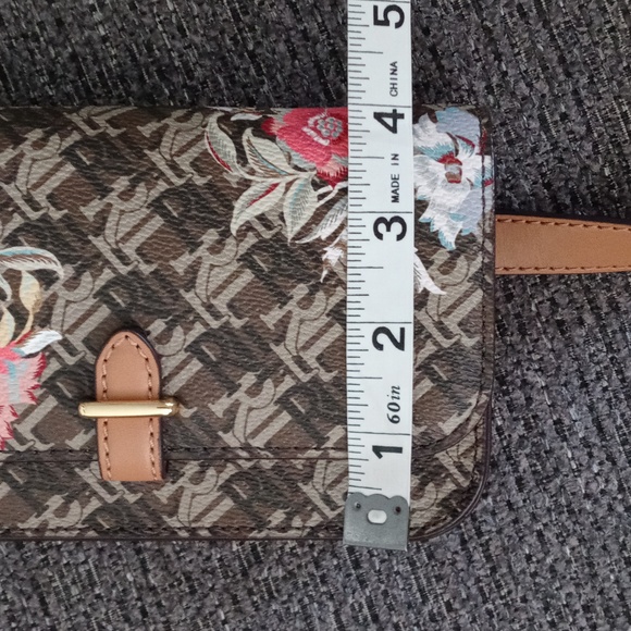🆕️ 🌸Lauren Ralph Lauren🌸 - Dobson Floral Belt Bag - Picture 15 of 16